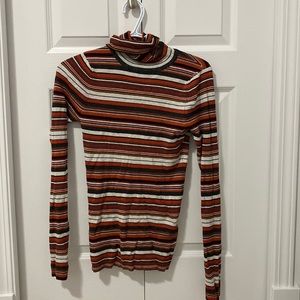 Turtle neck sweater